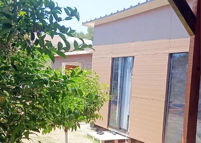 Ullishtja Campingplatz Qeparo