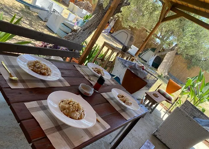 Ullishtja Campingplatz *